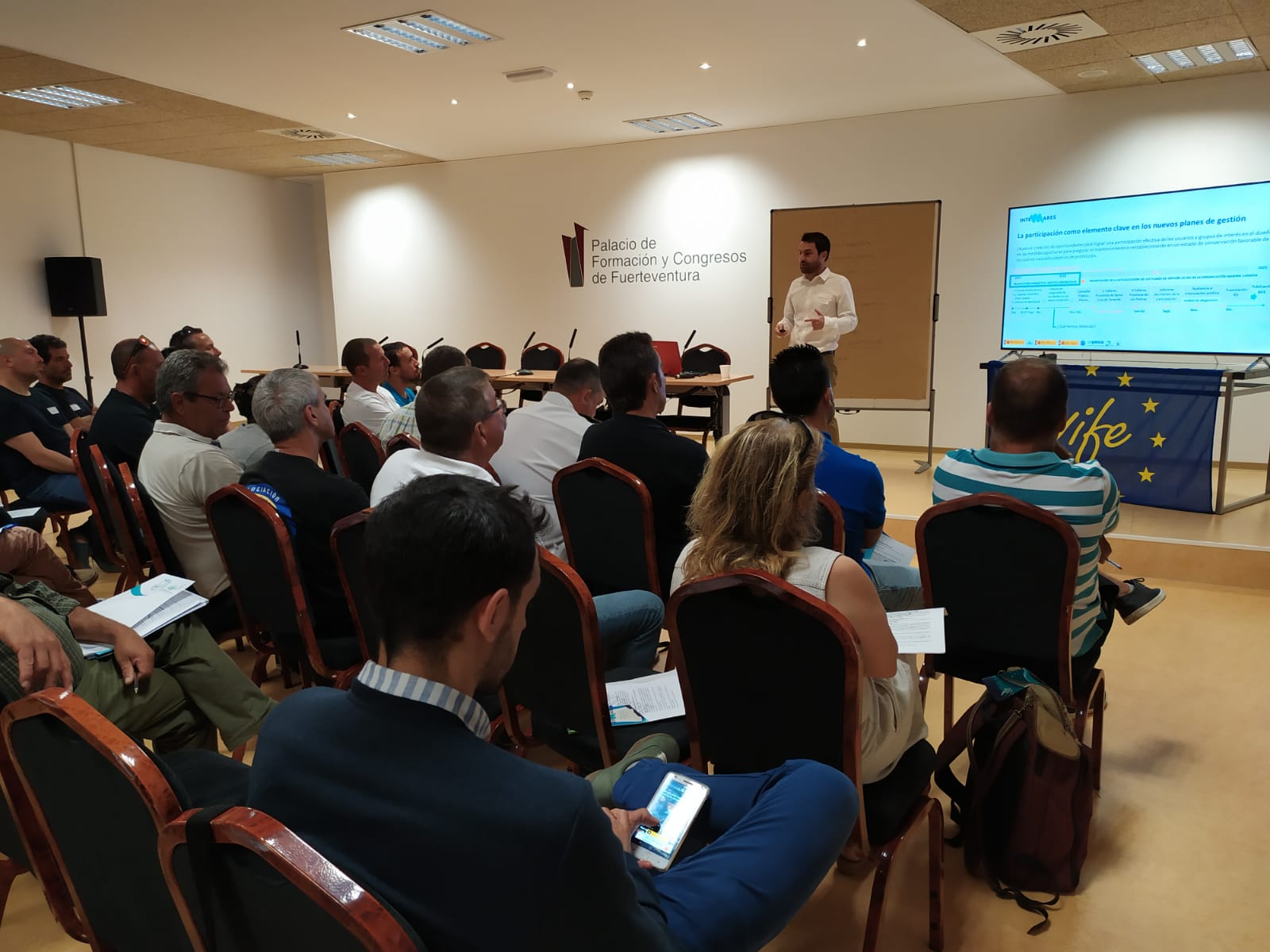 400 participantes y 200 entidades implicadas en los talleres para actualizar los planes de gestión de 24 ZEC marinas de Canarias